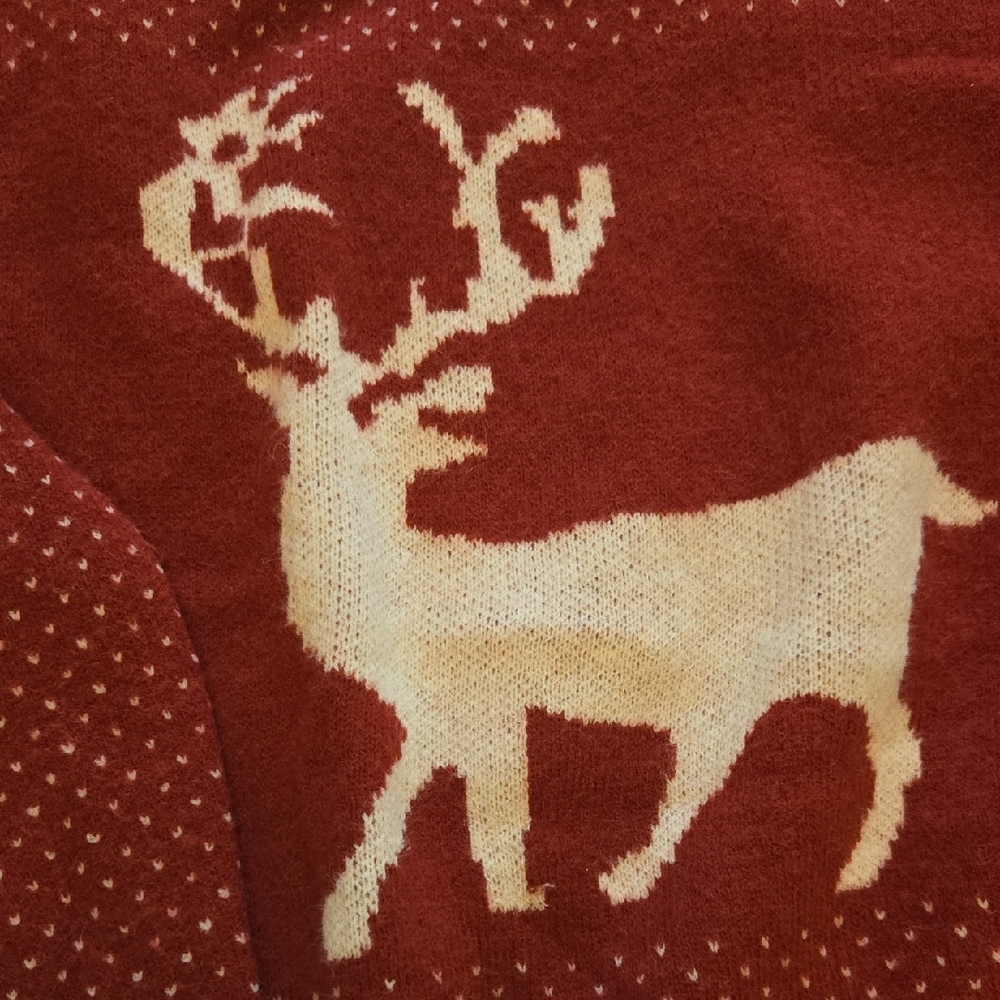 SHEIN Red and White Crew Neck Sweater with Festive Reindeer Design - Picture 2 of 4
